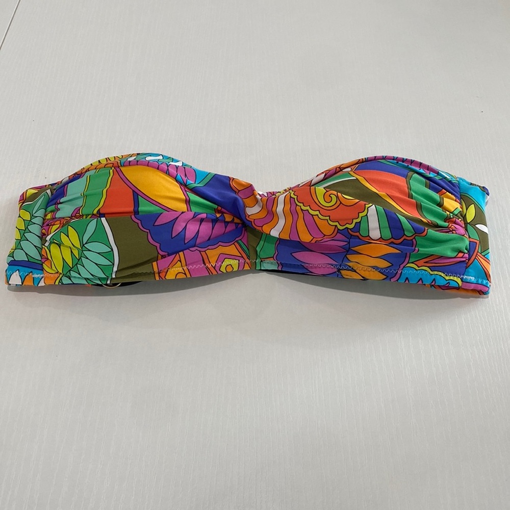 Trina Turk bikini top size 6